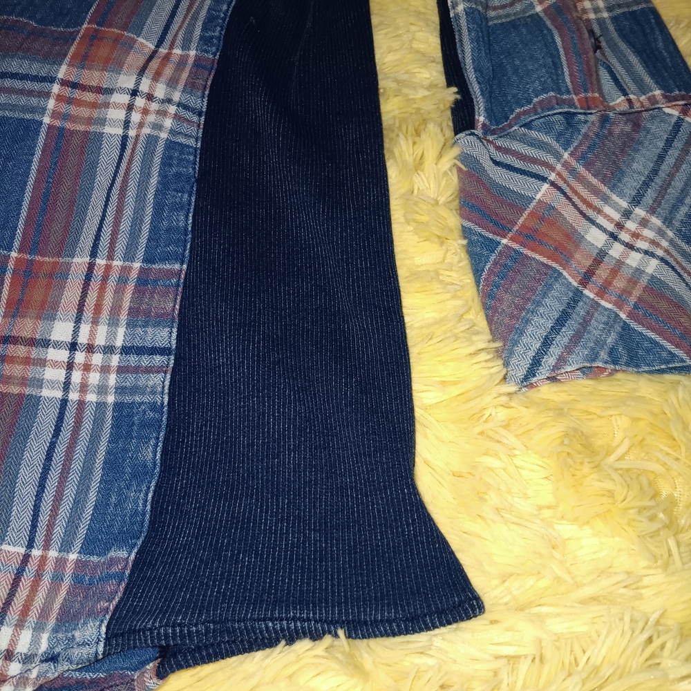 Ci Sono Blue & Red Plaid Button-Down Shirt w/ Navy Stetchy Slimming Panels L - Picture 4 of 10